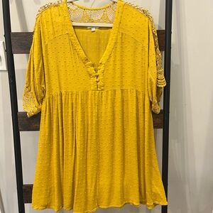 Umgee Yellow Boxy Buttoned Blouse